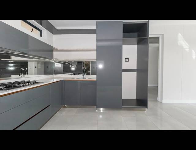 2 BEDROOM PROPERTY TO RENT IN HOUGHTON ESTATE